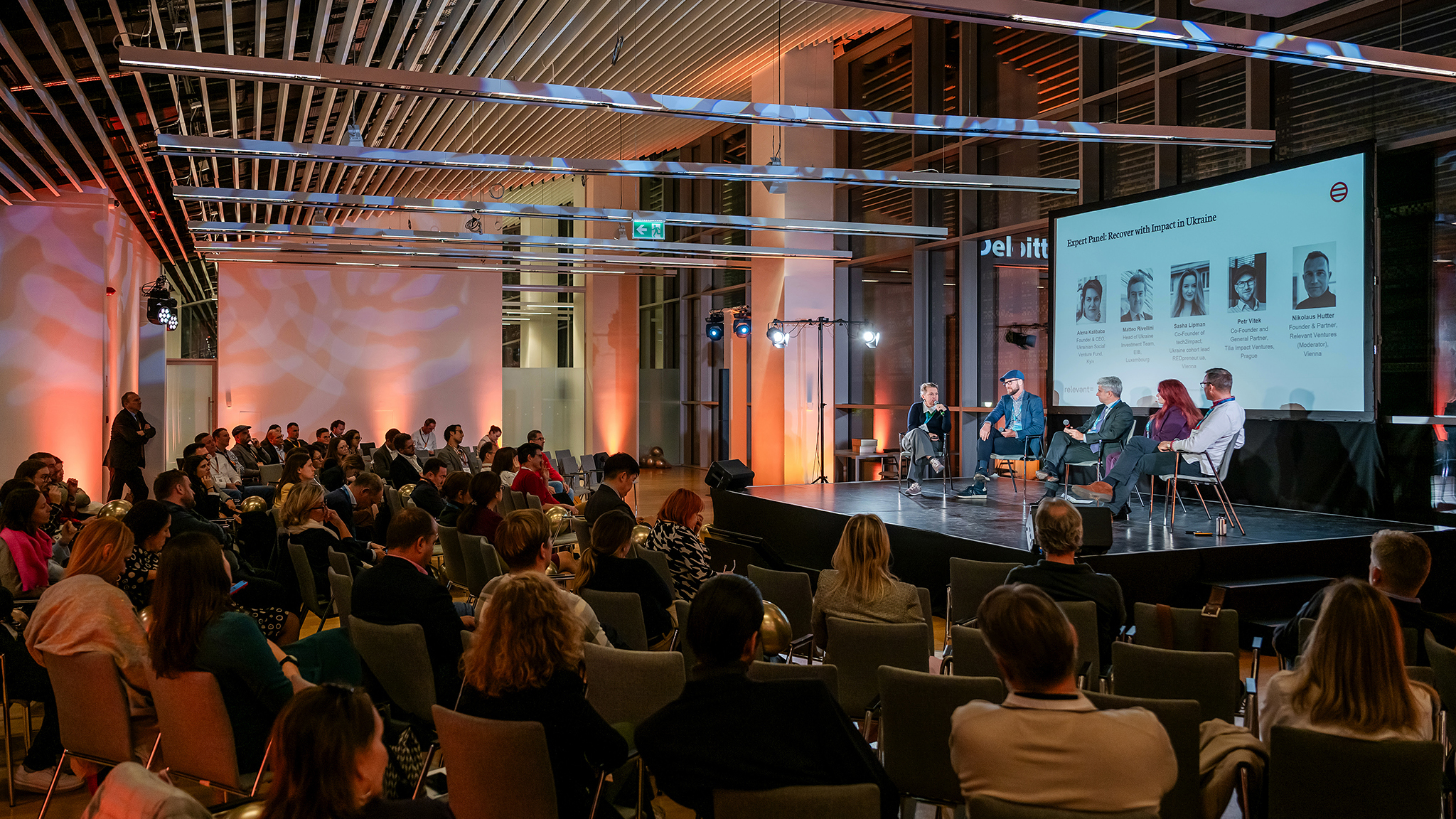 Smart kolektiv na CEE4Impact Day konferenciji u Budimpešti